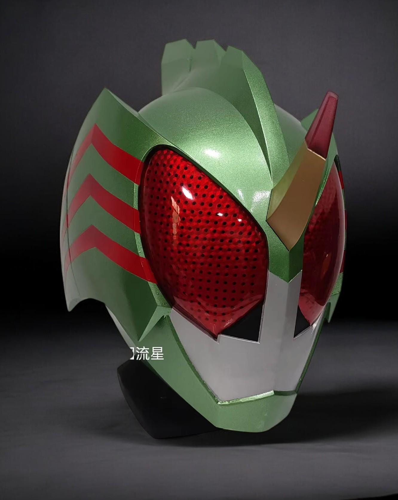 Kamen Rider Amazons Omega Helmet Life Size Replica Kamen Rider Helmet Life Size Replica 仮面ライダーアマゾンズ
