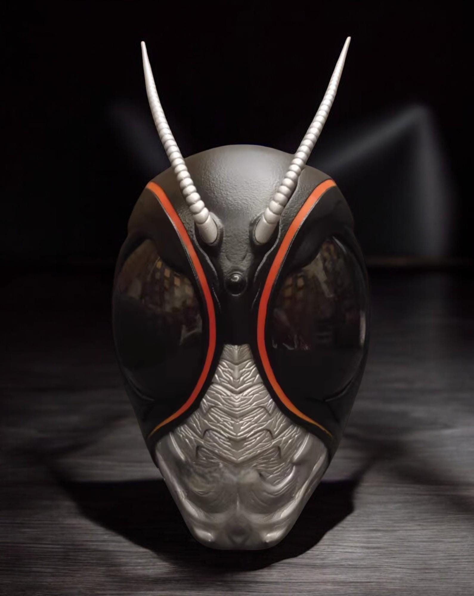 kamen rider black Helmet Life Size Replica  Black RX Helmet Life Size Replica 仮面ライダーBLACK RX