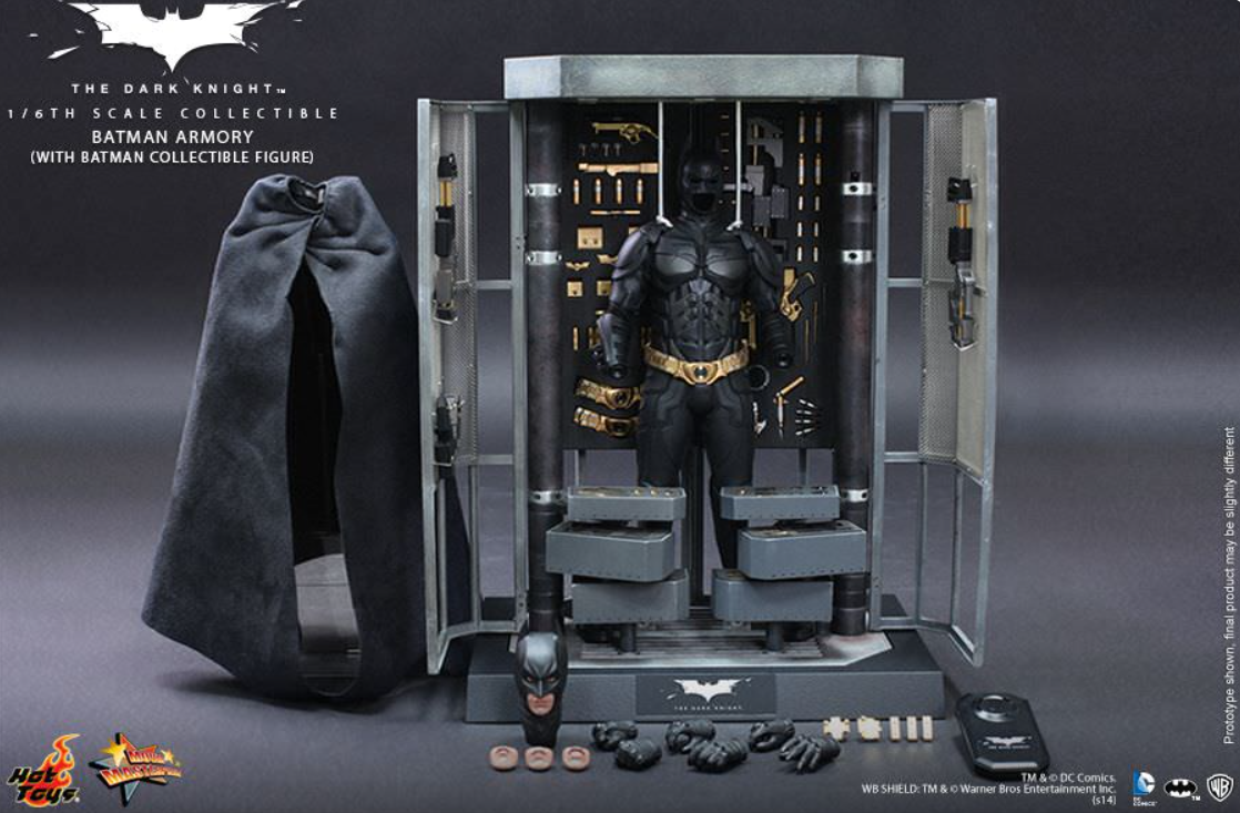 Hot Toys Batman Armory w/ Batman Hot Toys TDK MMS234 1/6 Scale Figure