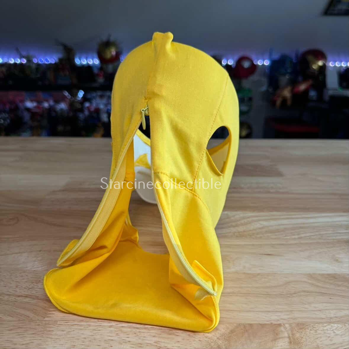 Invincible Wearable Mask – StarCine Collectible