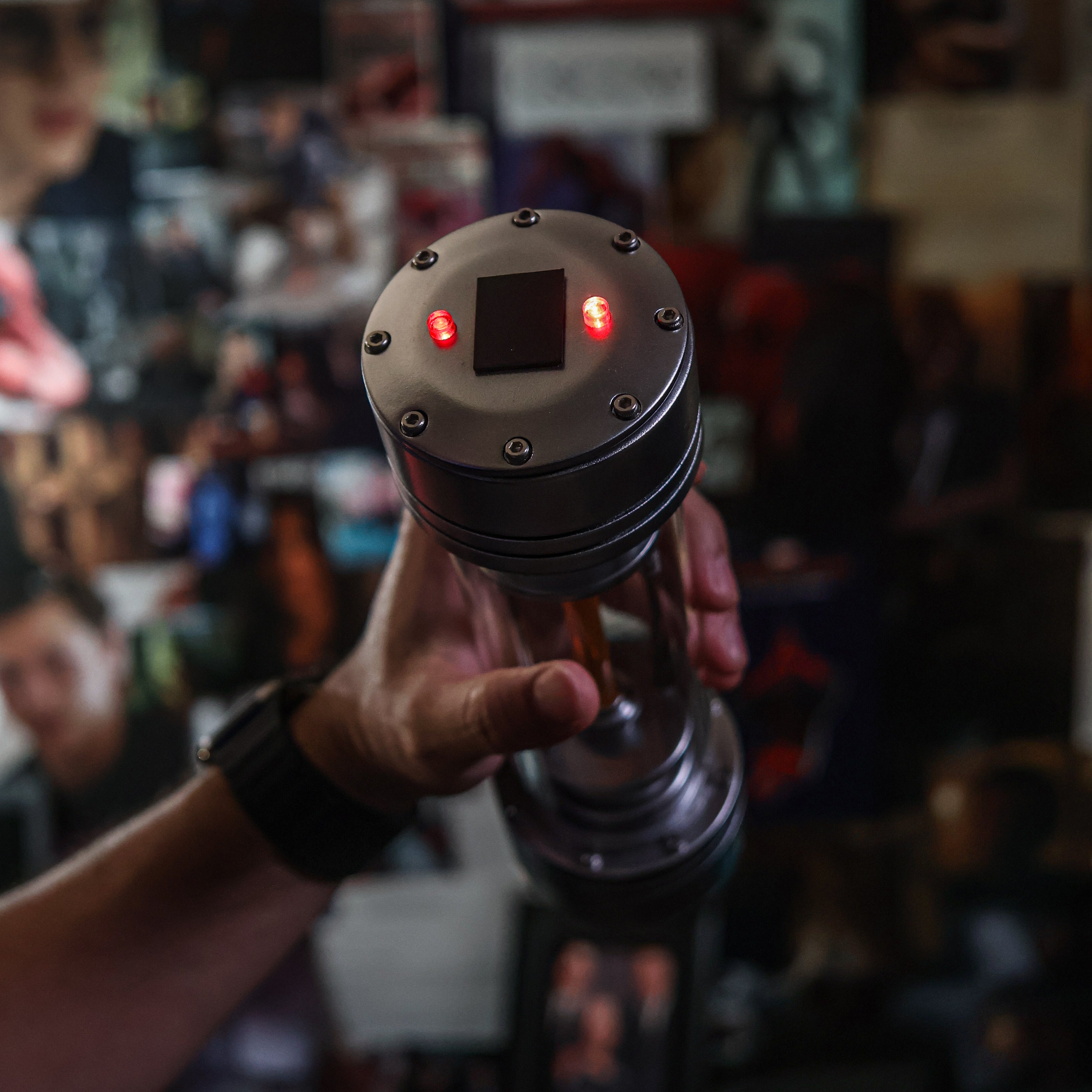 The Amazing Spider-Man Element Bottle Life Size Replica (Metal & LED Light Up)