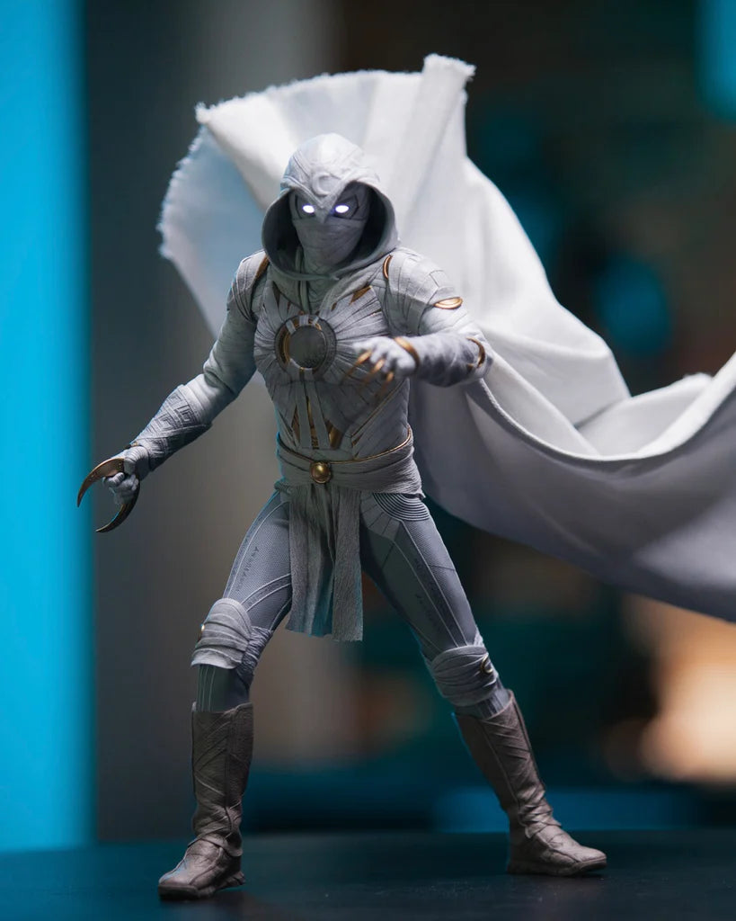 Hot Toys Moonknight TMS075 1/6 Scale Figure