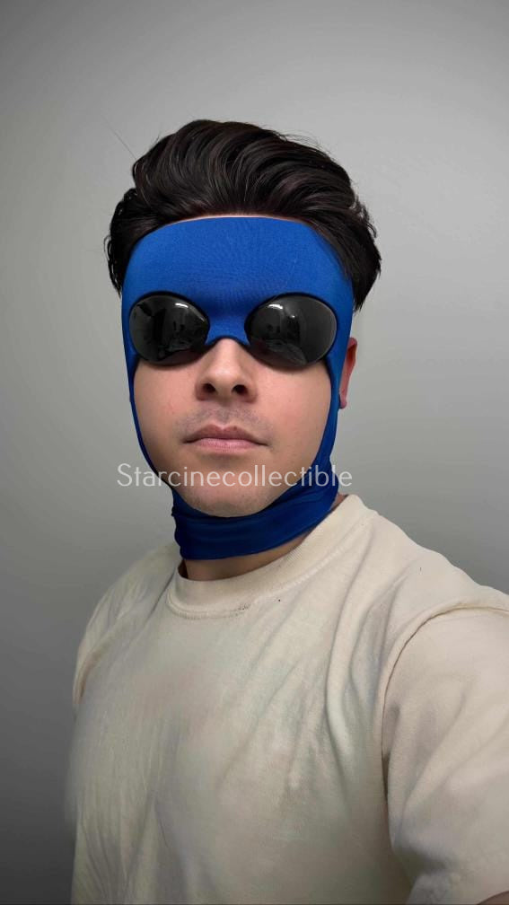 Invincible Wearable Mask – StarCine Collectible