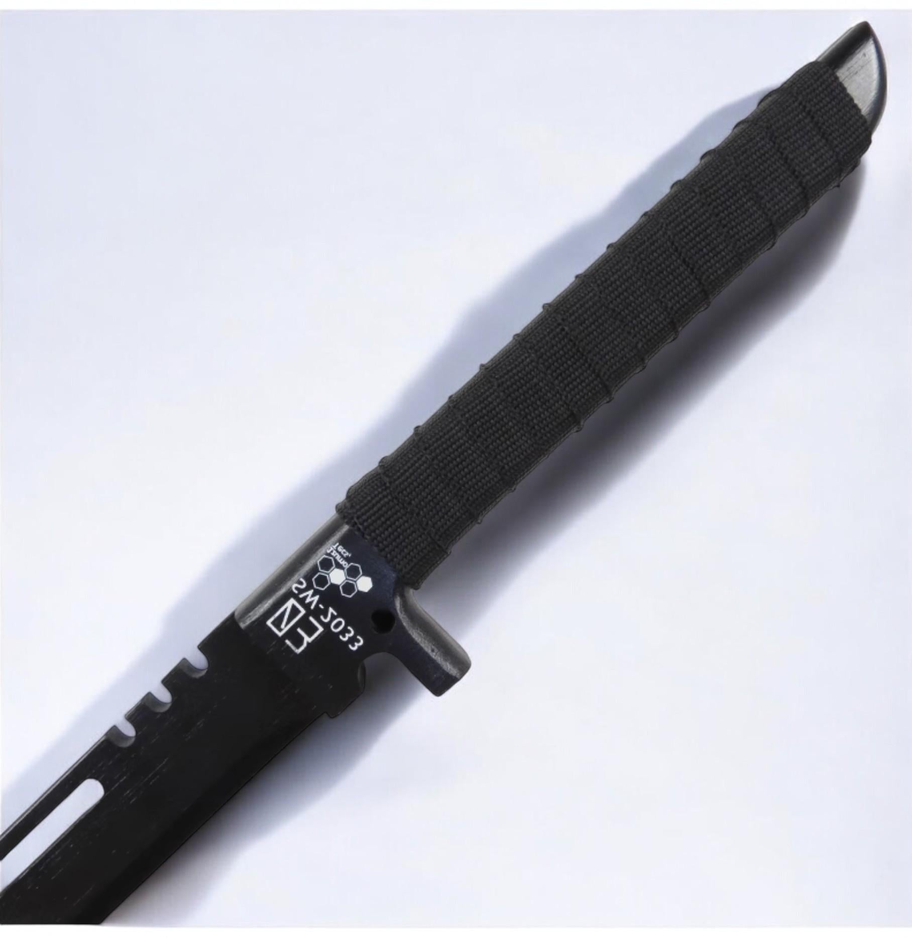 Kaiju No. 8  Soshiro Hoshina dual-wielding weapon
