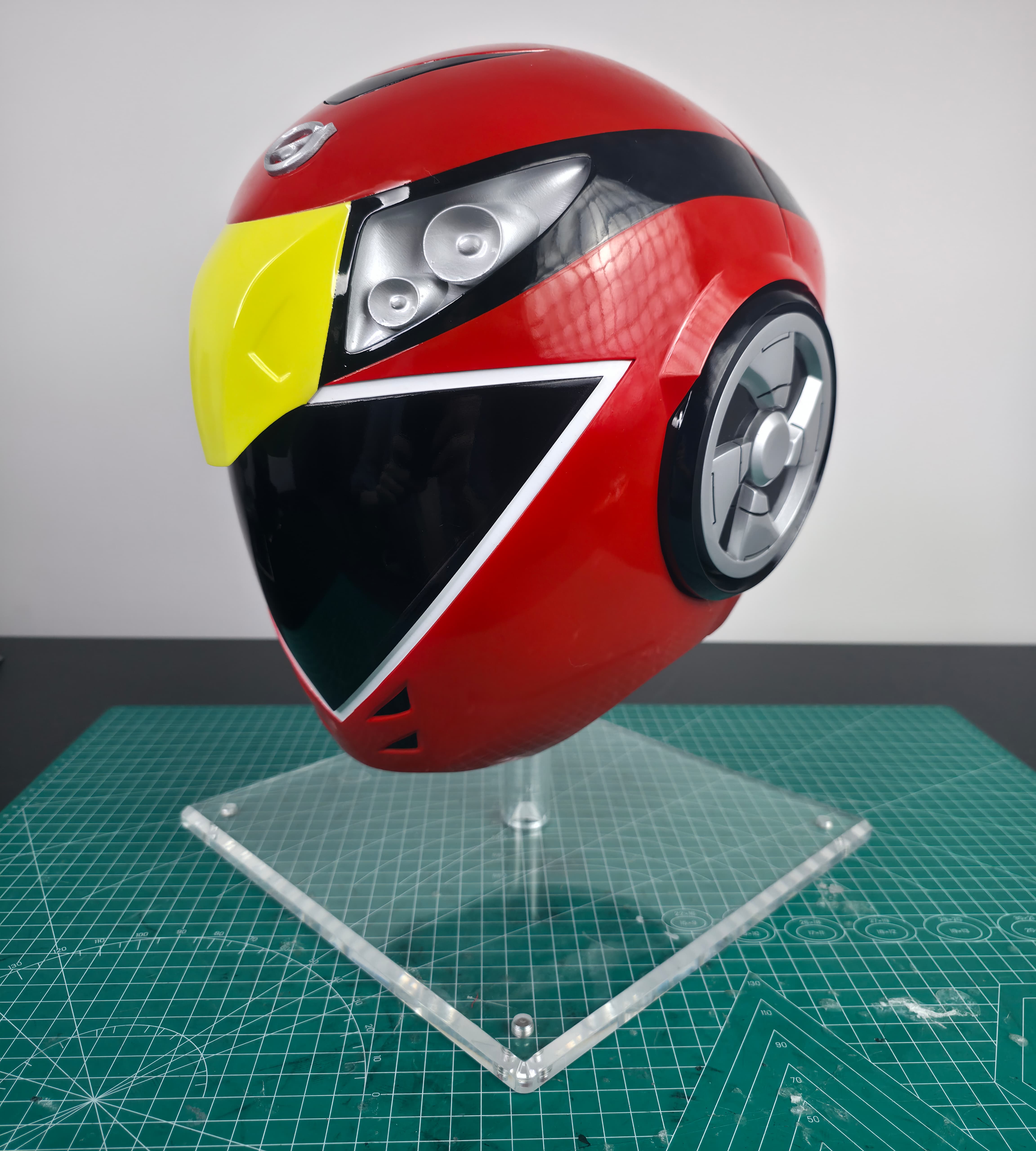 GO-ONGER Helmet ゴーオンレッド 炎神戰隊轟音者  Life Size Replica