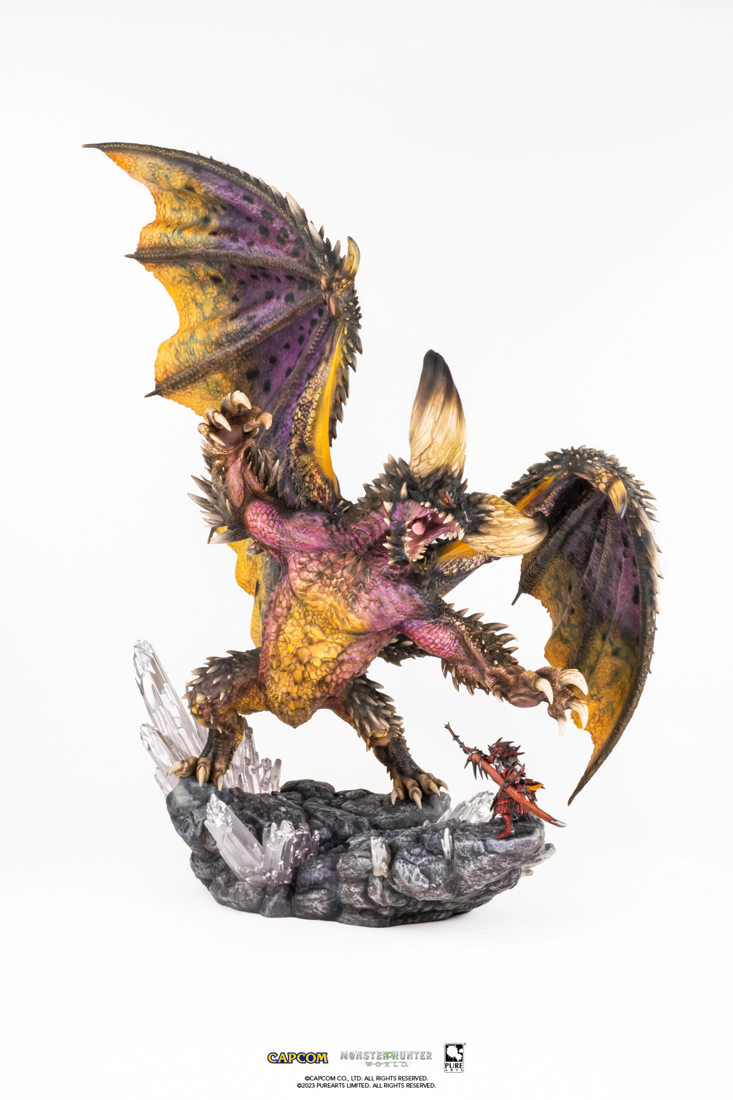 Monster Hunter World - Nergigante Statue