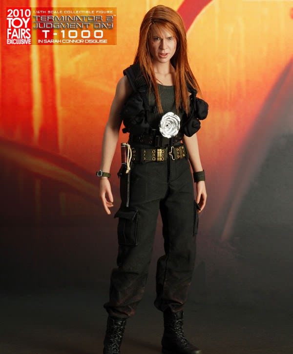 Hot Toys Terminator 2-Terminator 2 T-1000 (In Sarah Connor Disguise) MMS125 1/6 Scale Figure