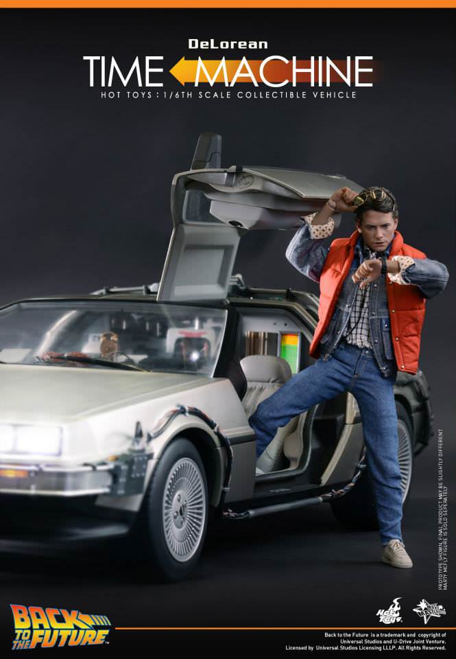 Hot Toys DeLorean Time Machine Back to the Future MMS260 1/6 Scale
