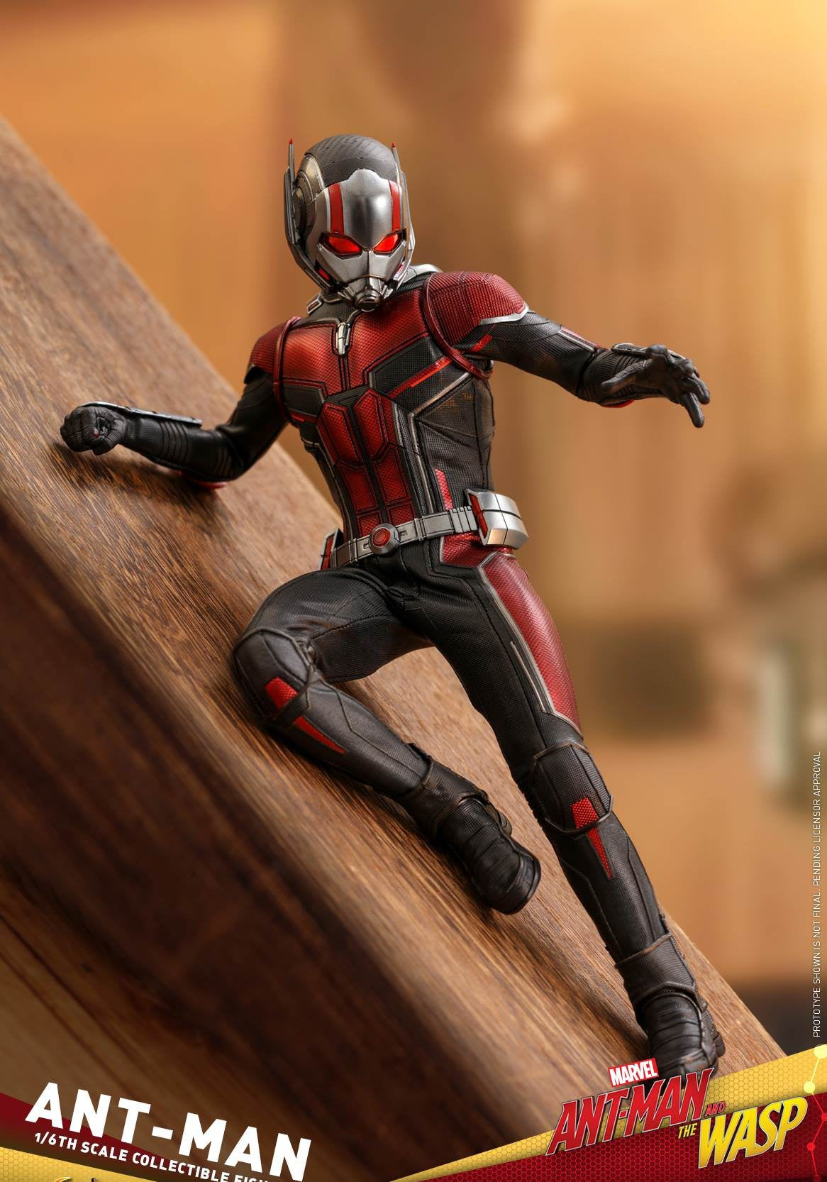 Hot Toys Marvel– Marvel Antman and the Wasp Antman MMS497 1/6 Scale Figure