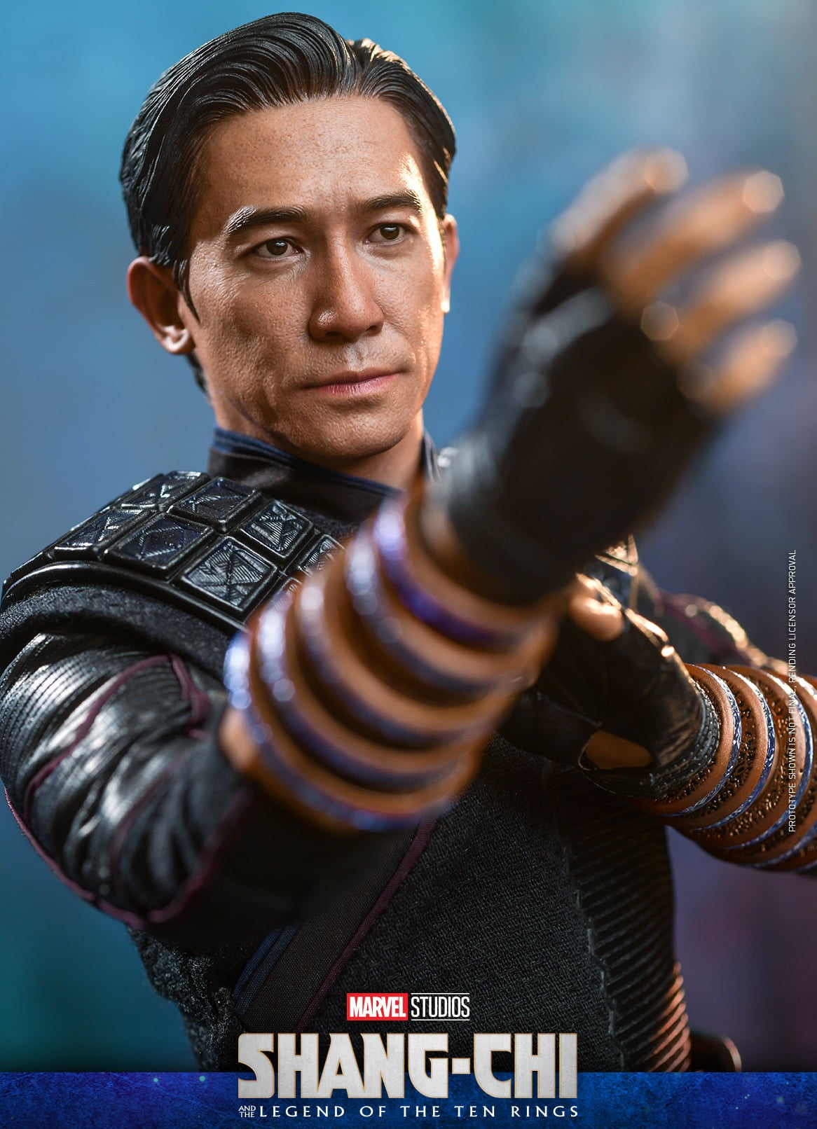 Hot Toys Shang-Chi And The Legend Of The Ten Rings-Shang Chi and The Legend of The Ten Rings Wenwu MMS613 1/6 Scale Figure