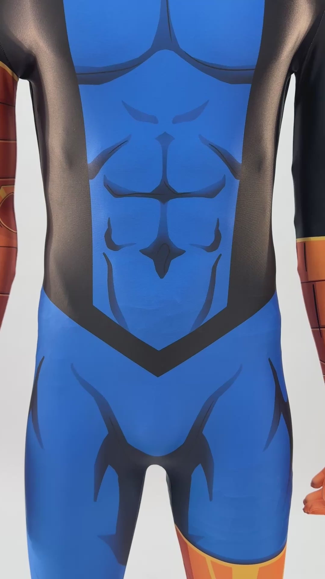 Invincible Cosplay – StarCine Collectible
